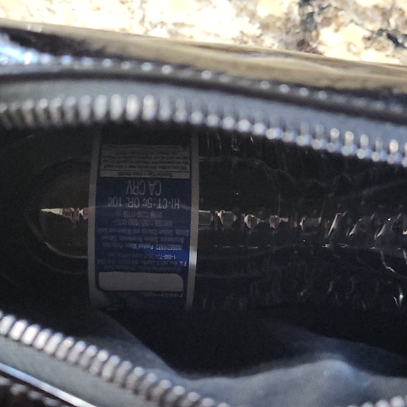 YSL Matelasse patent monogram lou Camara bag - Picture 5 of 5